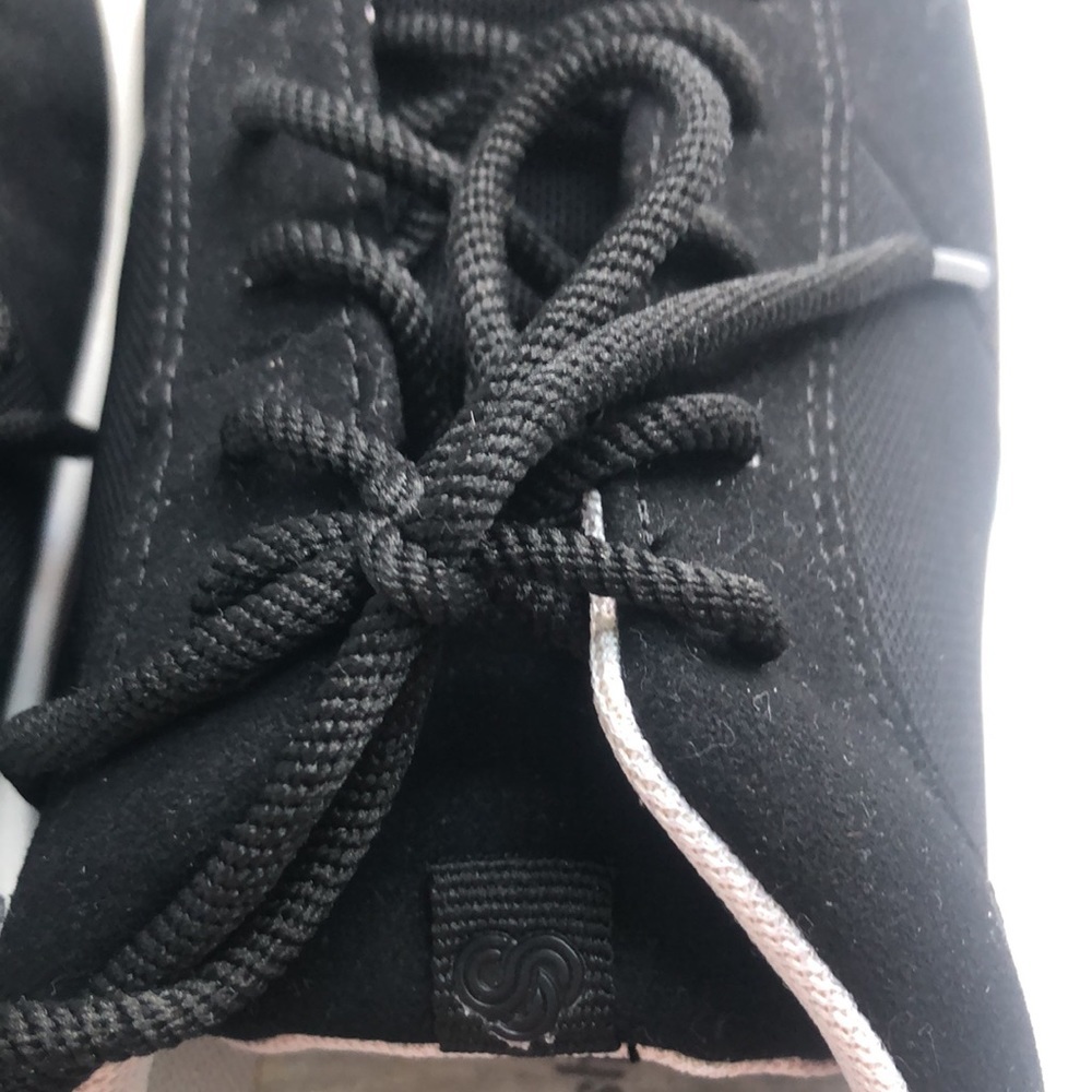 COPY - Clarks Cloudsteppers Black Snack Sneakers Size 7.5M lace up discontinued - Picture 8 of 12